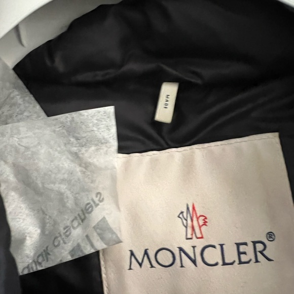 COPY - Moncler coat - Picture 11 of 13